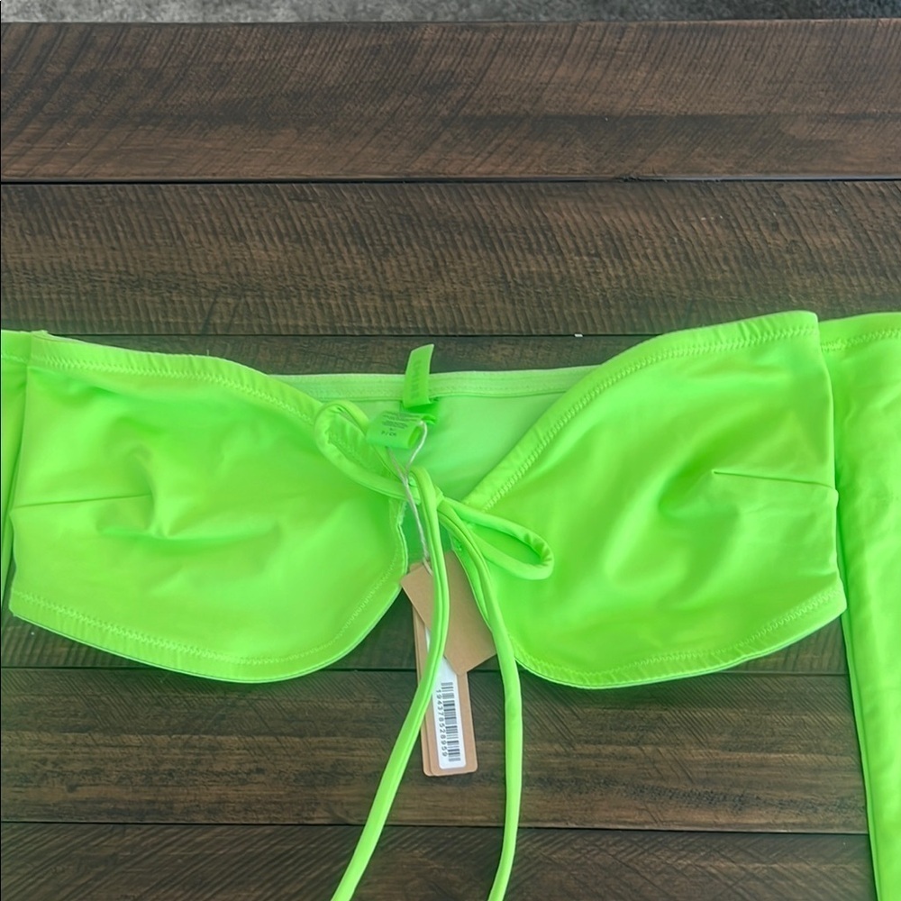 Skims Swim Long Sleeve Bikini Top - Picture 5 of 8